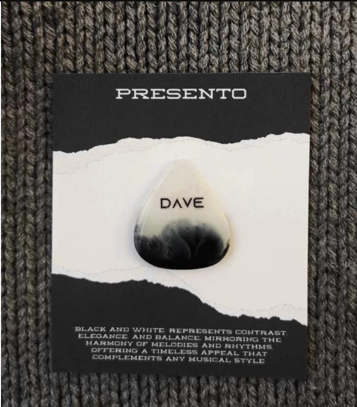 Customized Guitar Pick personalize